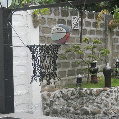V-House Hotel San Pablo Exterior photo