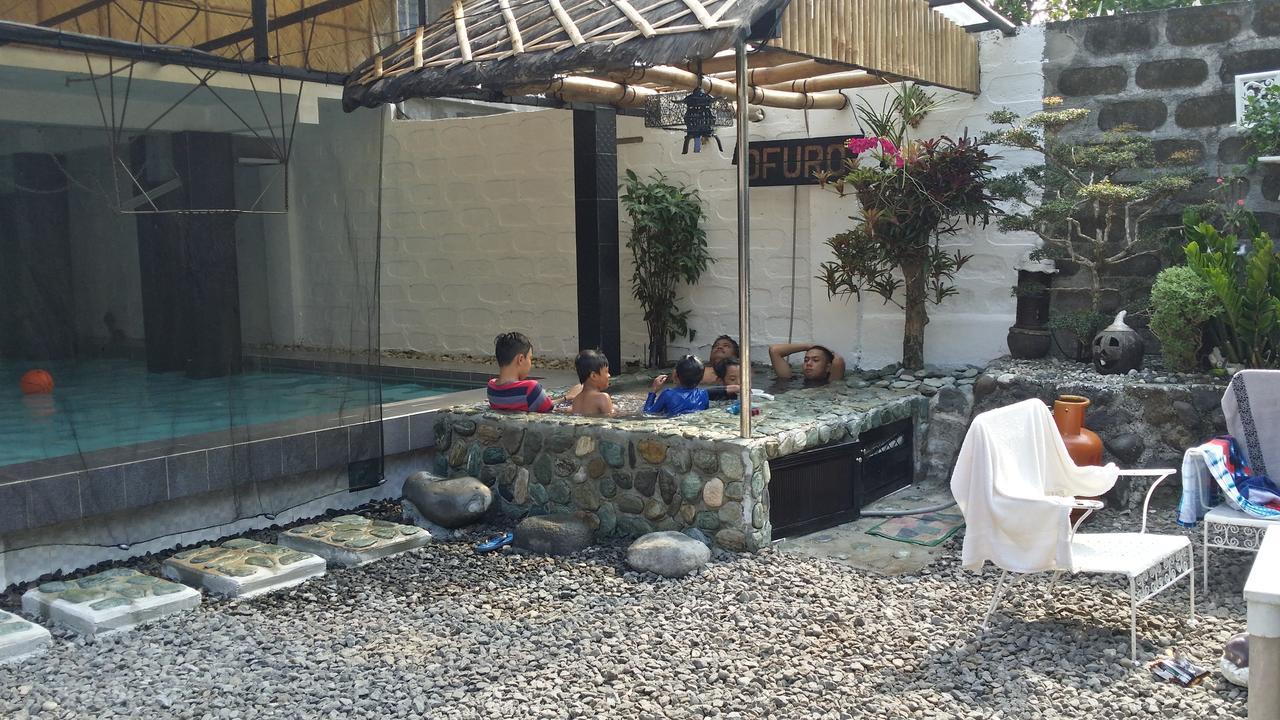 V-House Hotel San Pablo Exterior photo